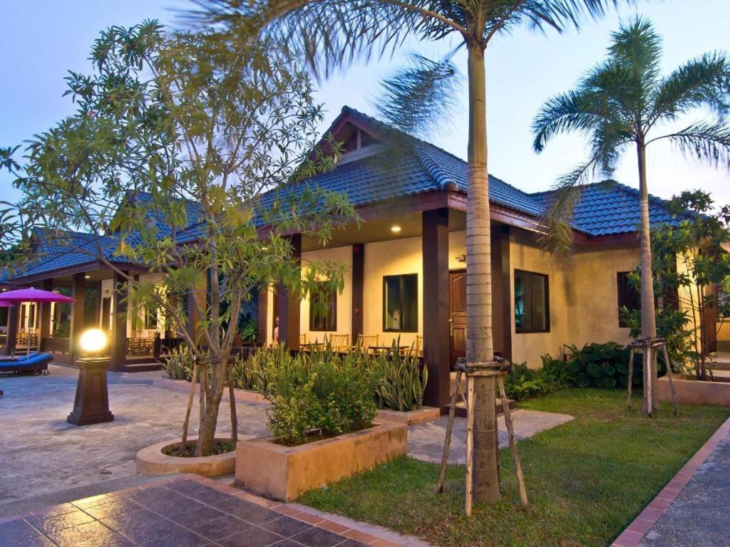 Rose Bay Resort Pattaya Zewnętrze zdjęcie